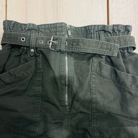 Banana Republic PAPERBAG SHORT army olive green high rise belt size 6 utility - Picture 4 of 14